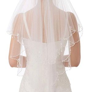2 tier short wedding veil